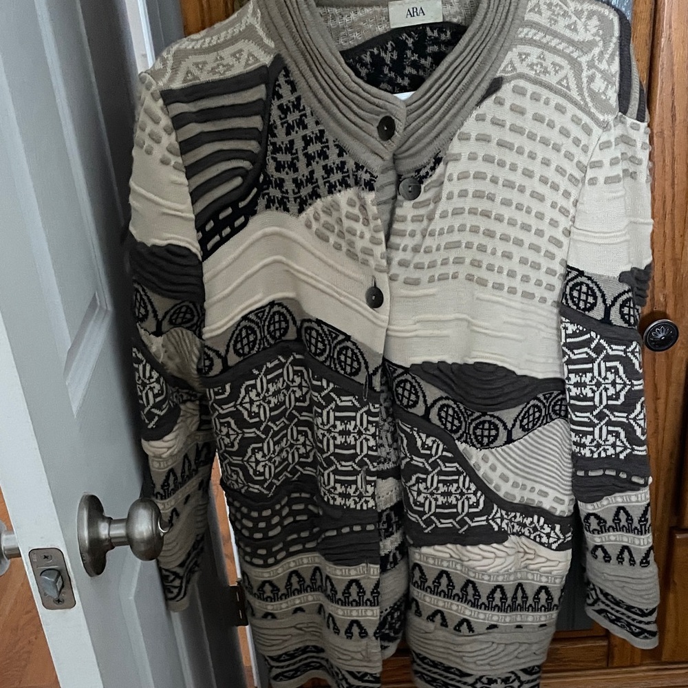 Ara Multicolor Patterned Knit Jacket